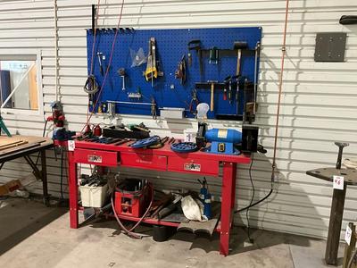 Overview picture of Tooling and workbench